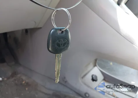 2005 Toyota Highlander V6 from USA, damaged, VIN JTEEP21A050099636